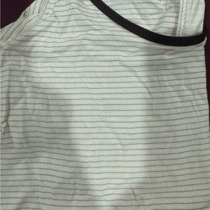 Lululemon racerback tank, cropped